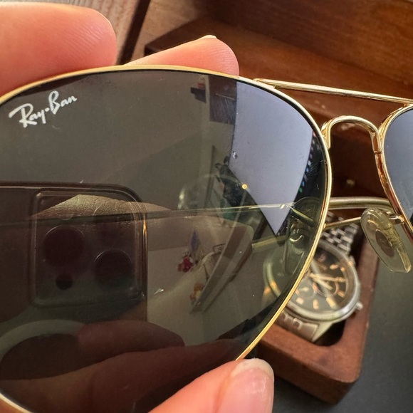 Ray-Ban Classic Gold Frame Sunglasses - Picture 6 of 7